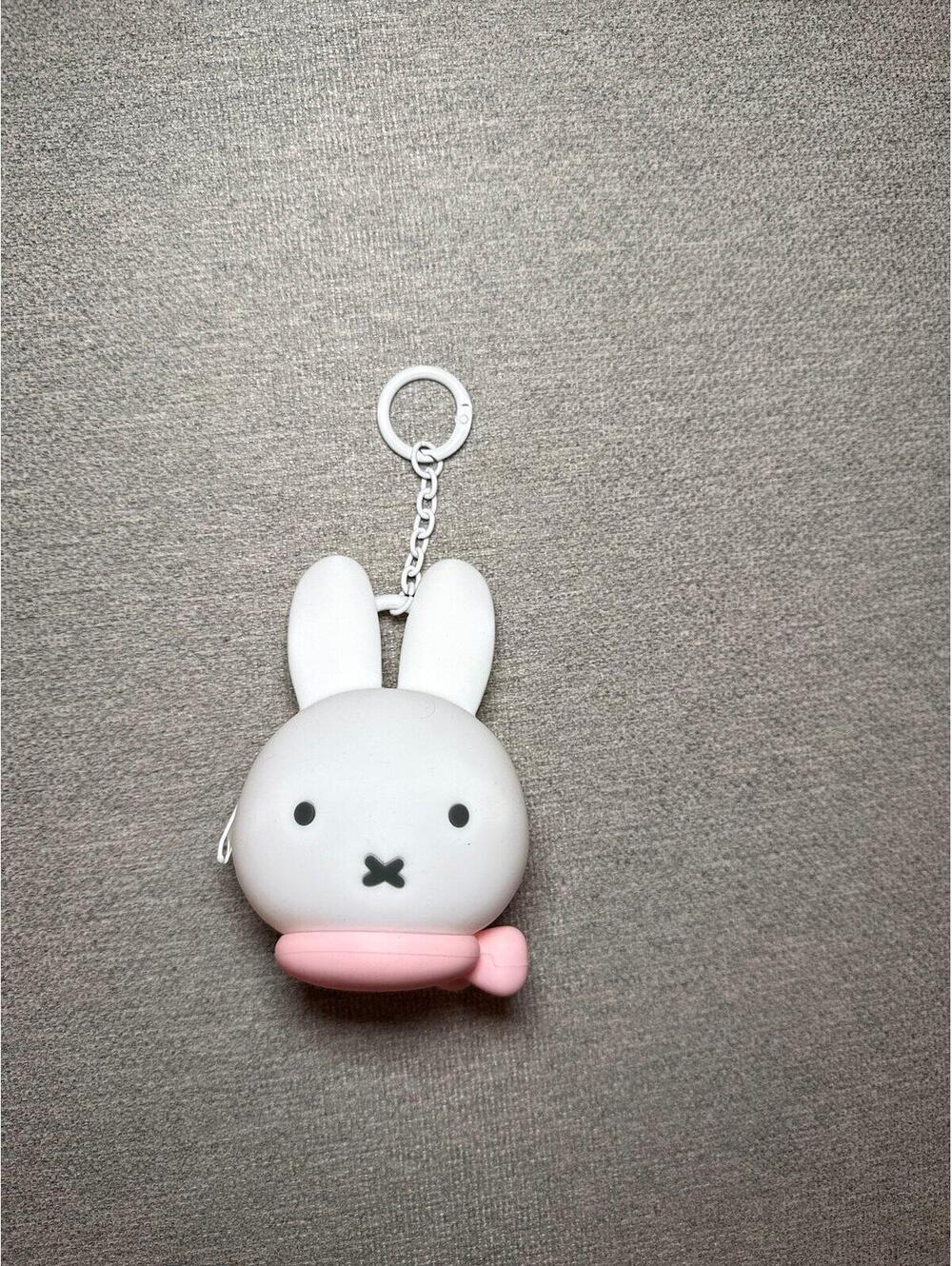 Miffy Head Silicone Blind Box Earbud Case Keychain
